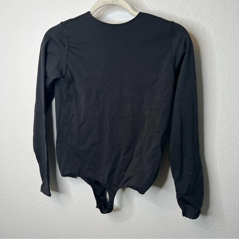 NWOT SKIMS Crew Neck Long Sleeve Bodysuit - Picture 6 of 7